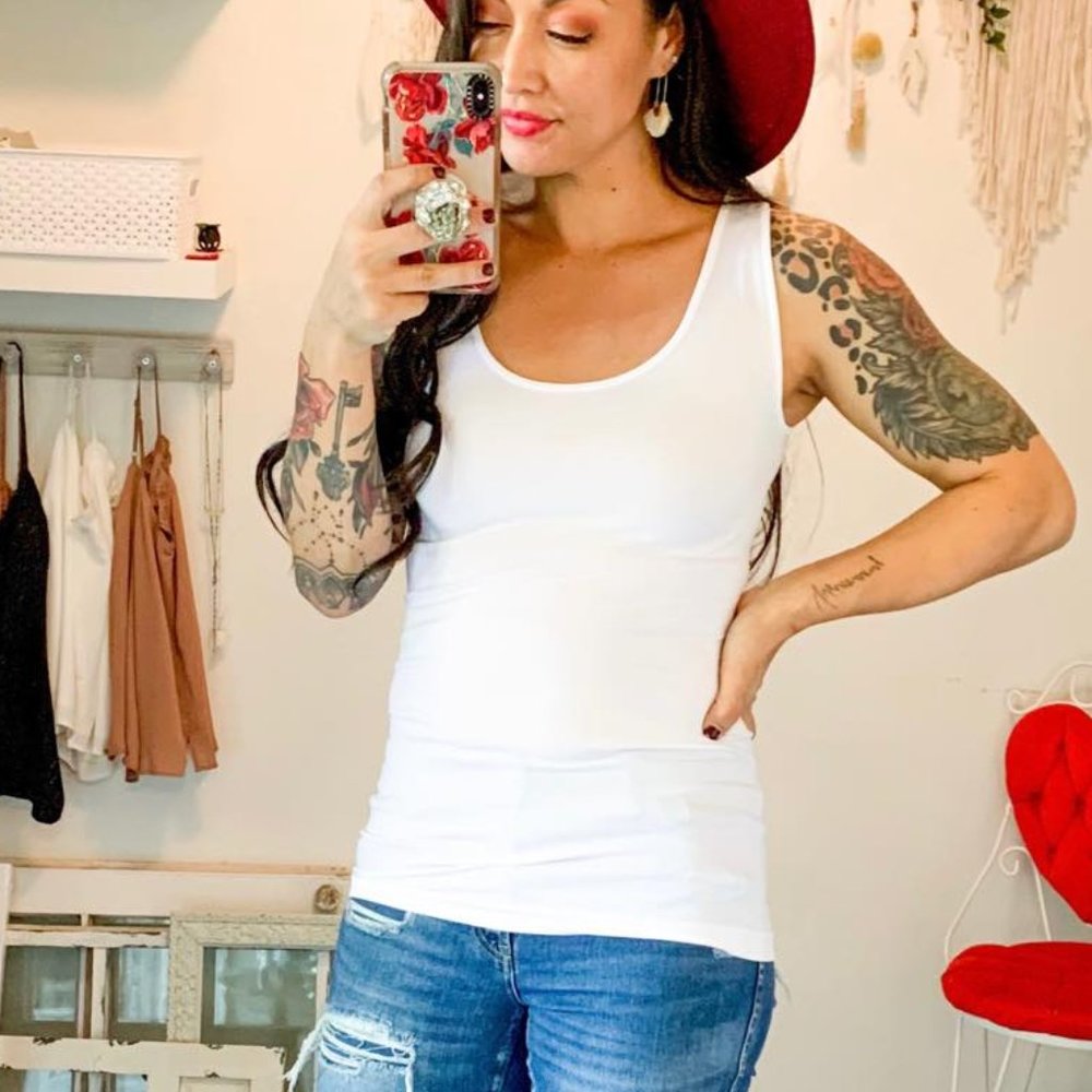 WHITE Stretchy Seamless Camisole - Picture 3 of 4